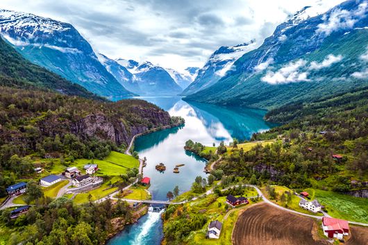 EUR47 SCANDINAVIA FJORD 10 DAYS