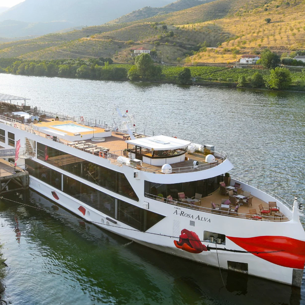 12 วัน ล่องเรือแม่น้ำโดรูว์ (โปรตุเกส) 